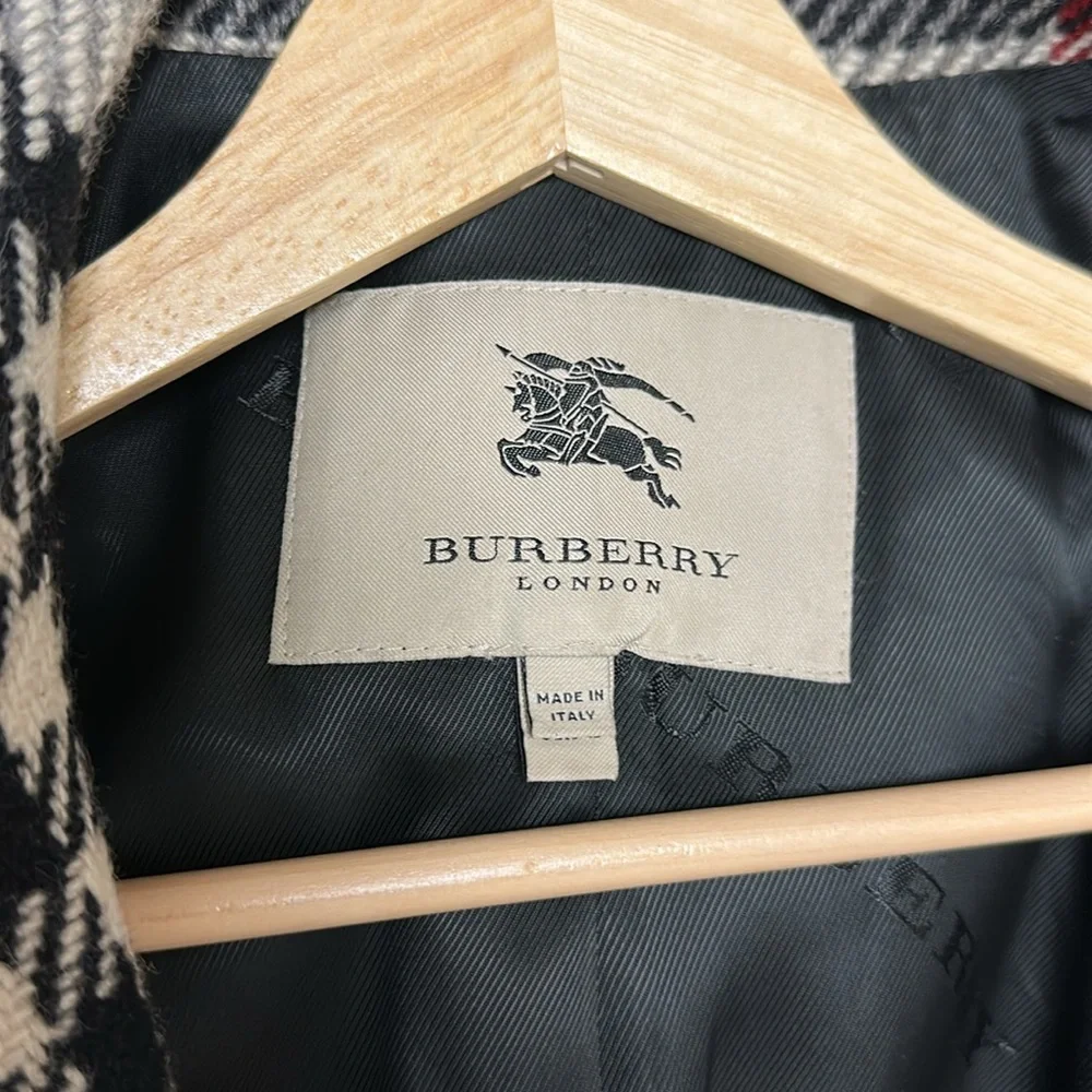 Burberry Plaid Wool Coat Size 14UK/12US - Picture 11 of 13